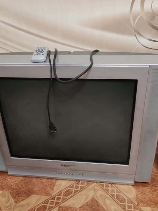 Продам телевизор Samsung