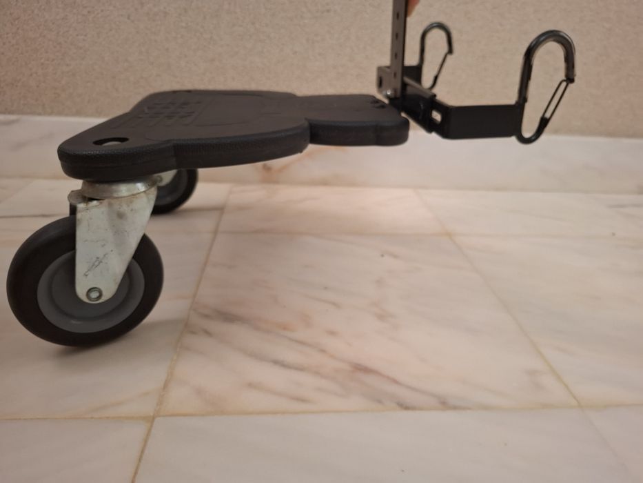 Plataforma/skate para carrinho de bebé