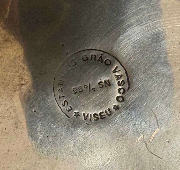 Caixa hexagonal em estanho