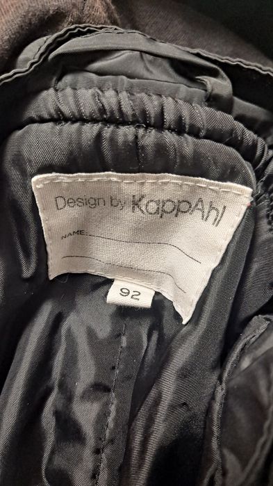 Kurta czarna  z kapturem firmy KappAhl rozmiar 92cm.