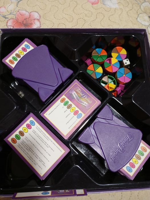 Trivial Pursuit - em francês