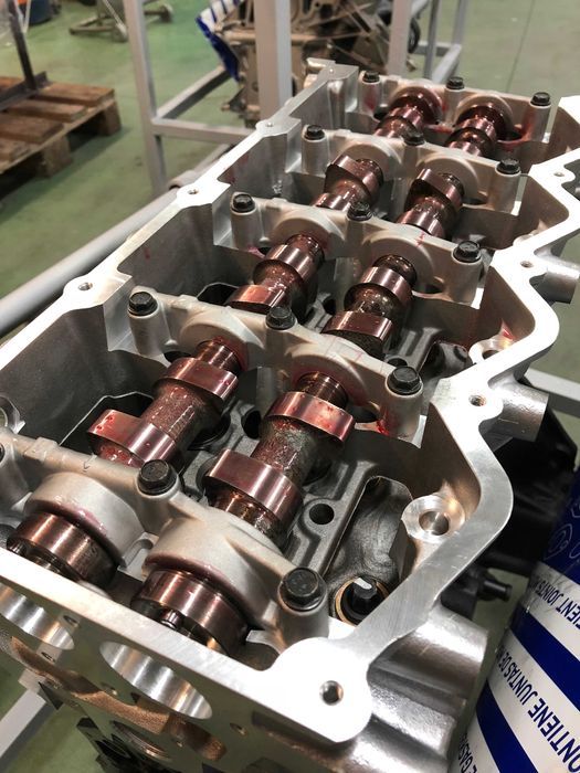 Cabeça de Motor - Novas e Reconstruídas - Directas de Fábrica