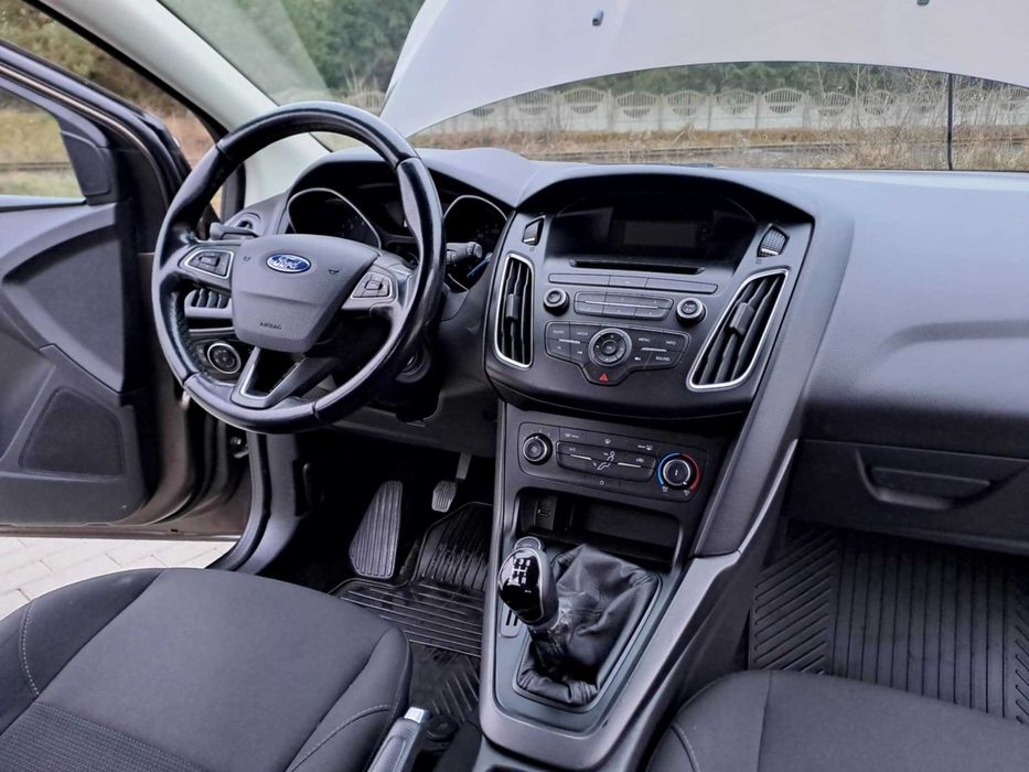 2017 Ford Focus Kombi 1.6 105km Benzyna Salon Polska I właściciel
