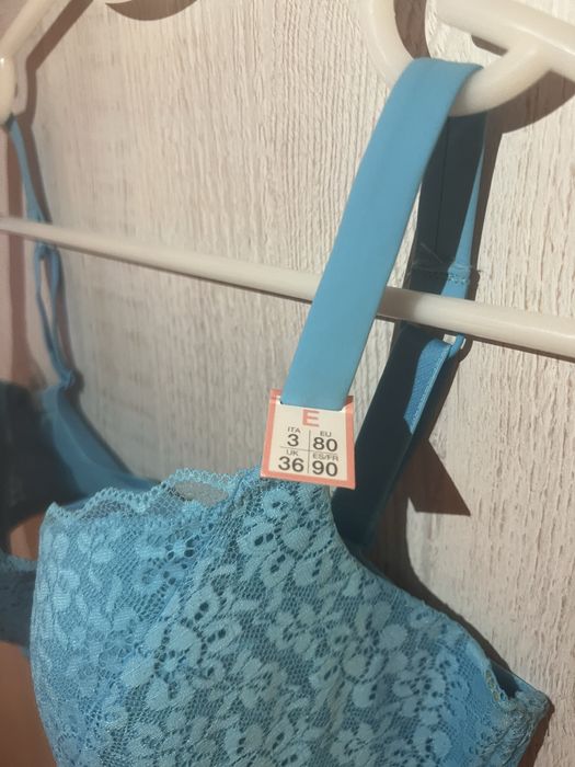 Biustonosz 80E miękka koronka Tezenis