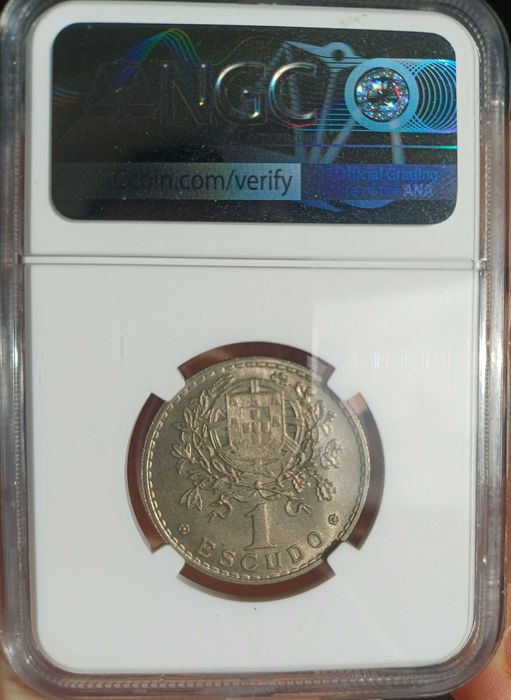 Moeda de 1$00 1944 MS64 NGC