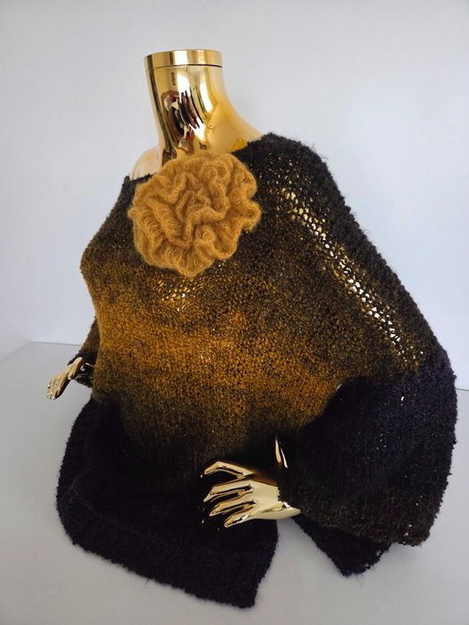 Sweter Oversize Ręcznie wykonany. Edycja limitowana.