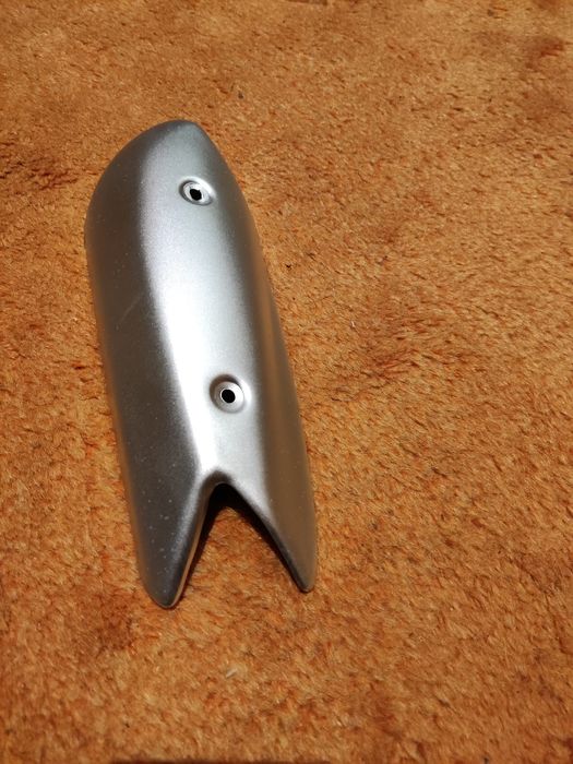 Proteção escape Husqvarna 610