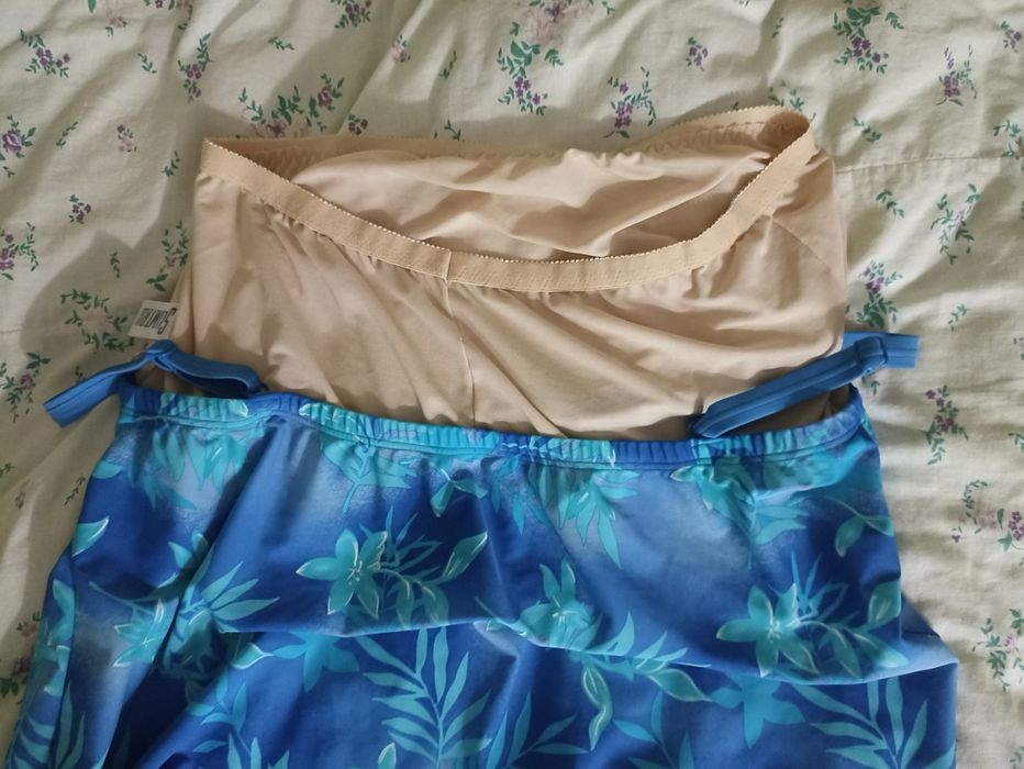 Купальник стрейчевый, размер 60