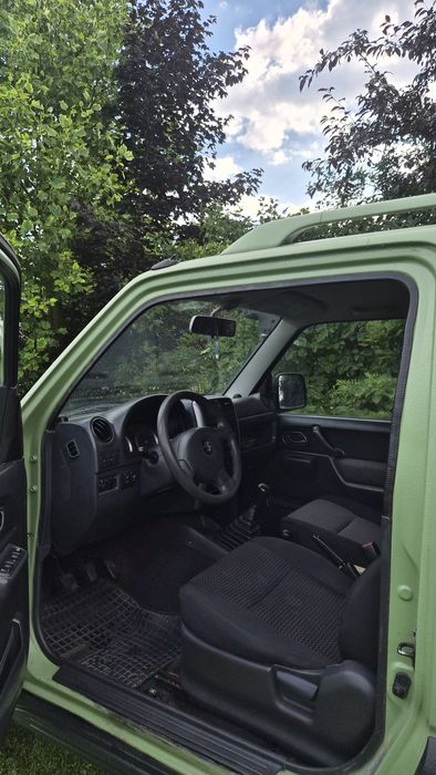 Suzuki jimny 4×4 2005 doinwestowany