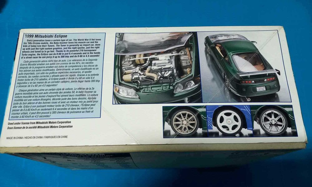 Kit plástico modelismo Mitsubishi Eclipse Revell 1/25