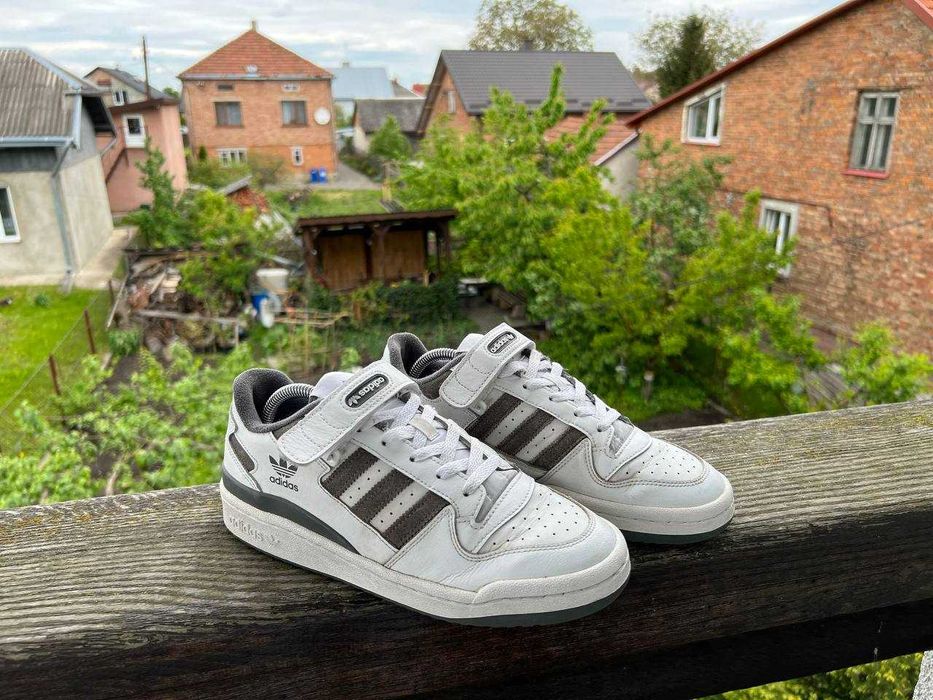 Кросівки Adidas (41)