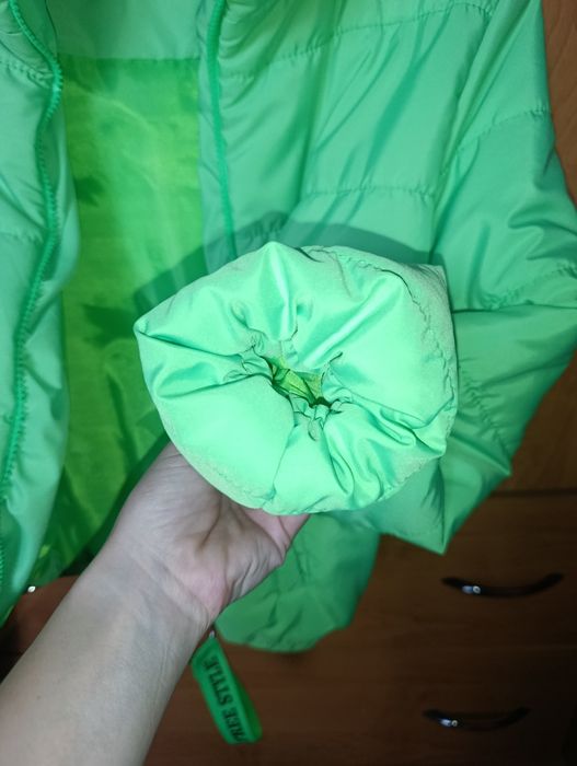 Modna wiosenna/jesienna kurtka puffer limonkowa, stan idealny