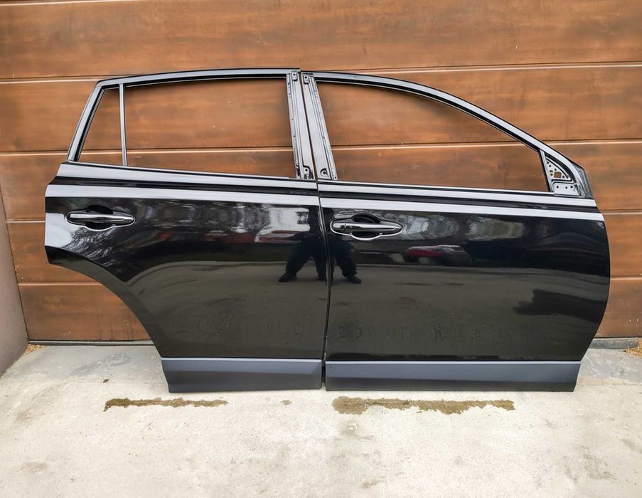 Двери передние задние правые левые Toyota Rav4 IV рест до рест разбор