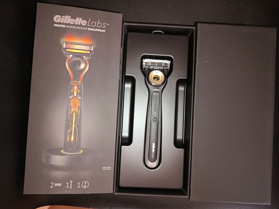 Gillette Labs heated razor