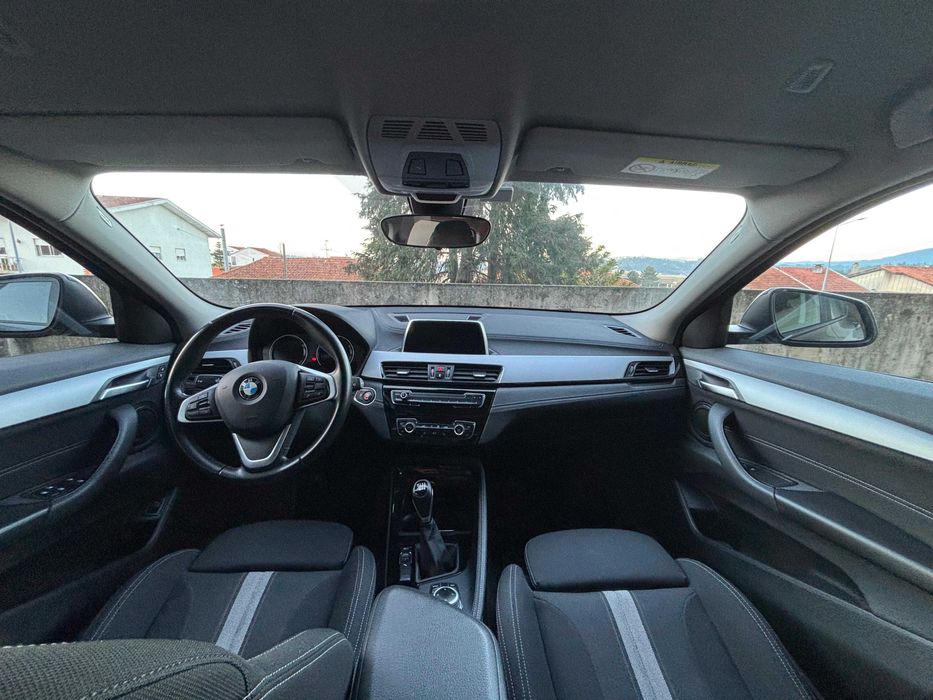 Vendo BMW X2 sDrive18i