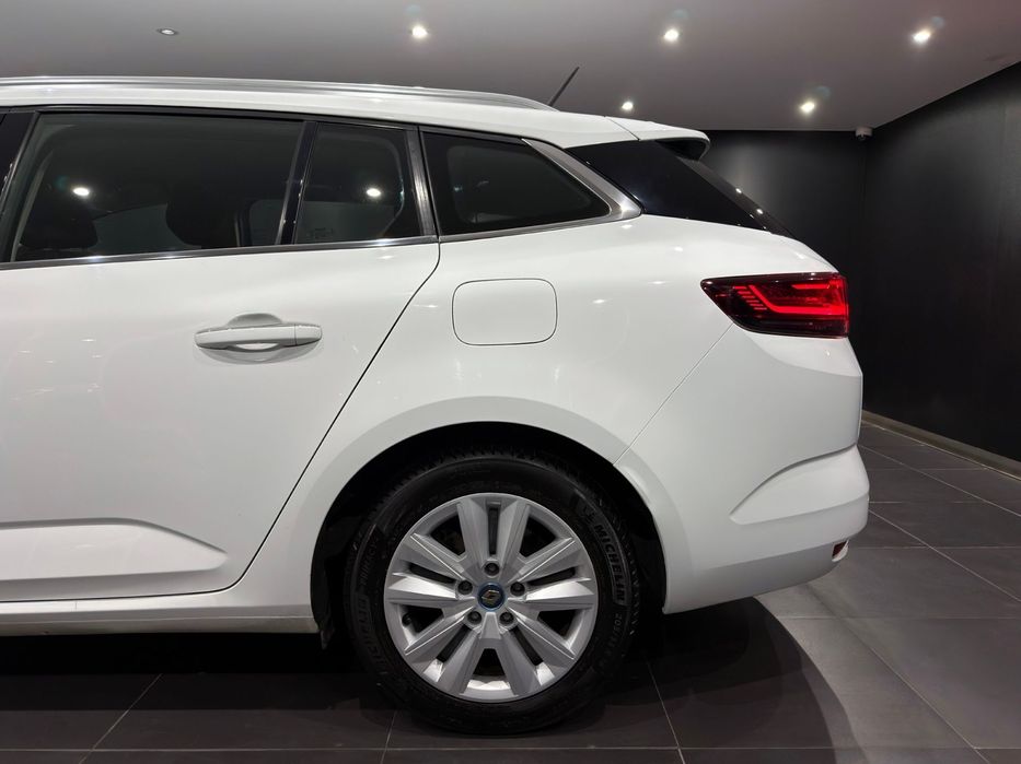 Renault Mégane E-Tech Plug-in Hybrid 160 EQUILIBRE