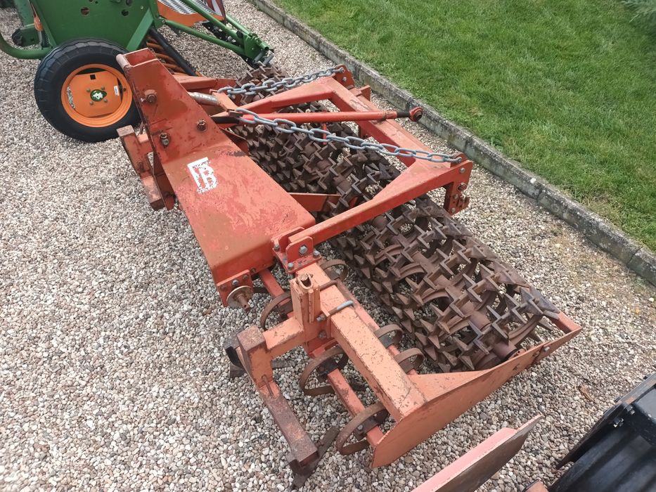 Agregat uprawowo-siewny 2,5m Brockmuller Wał Crosskill 550