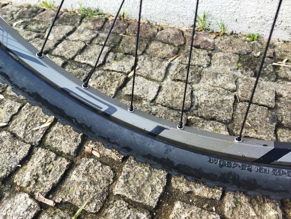 Bicicleta Specialized Fate Carbon 29