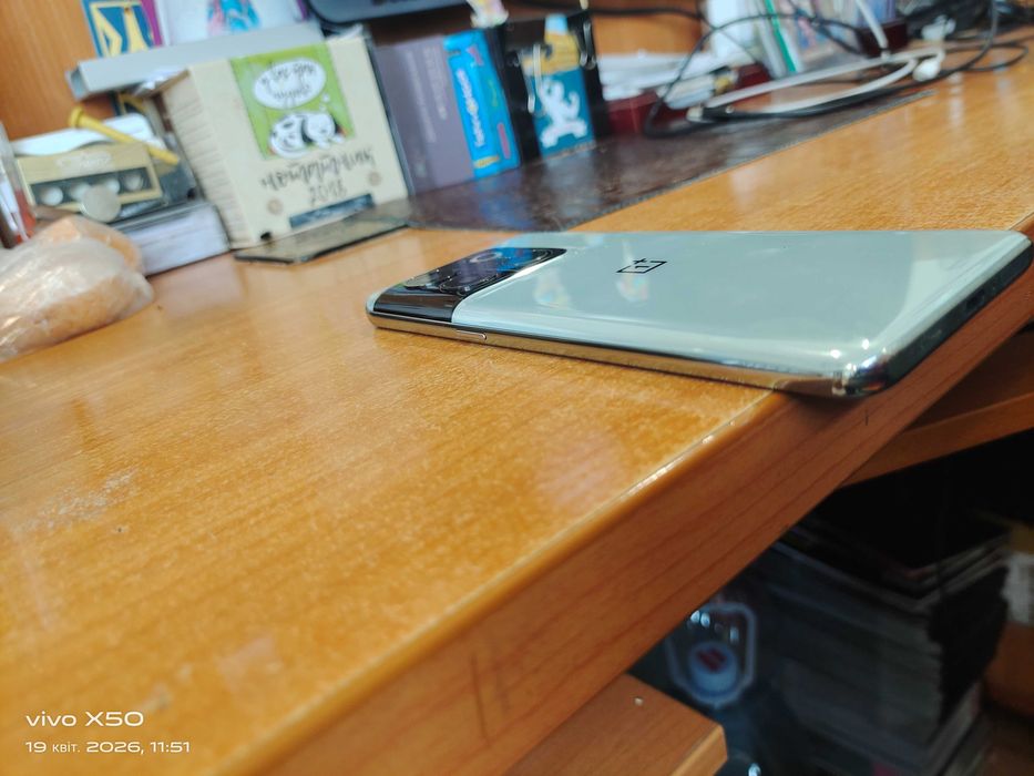 OnePlus 10T, 16/256 в идеале!