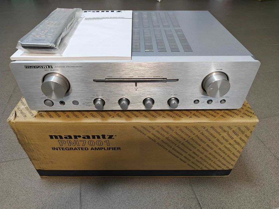 zintegrowany wzmacniacz stereo Marantz PM7001