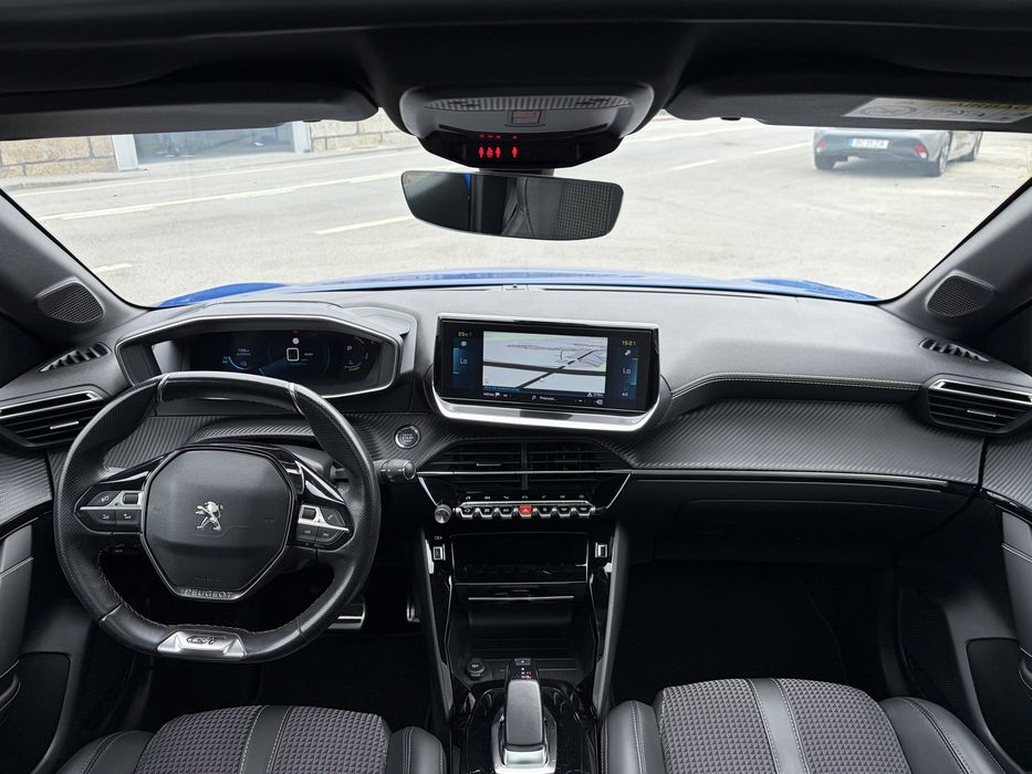 Peugoet E-208 GT Line