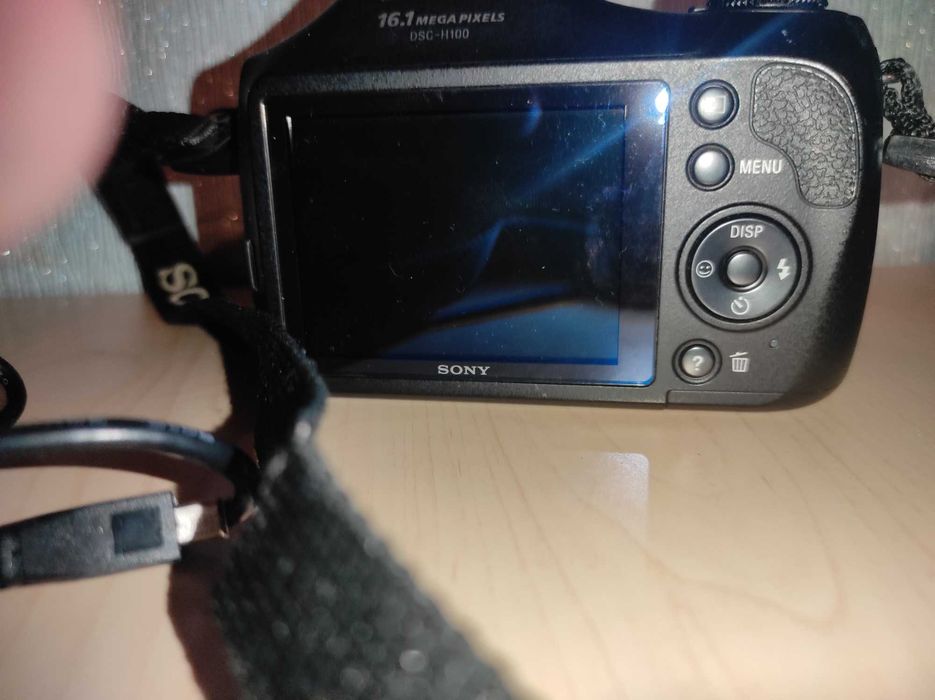 Цифровий фотоапарат Sony DSK H-100