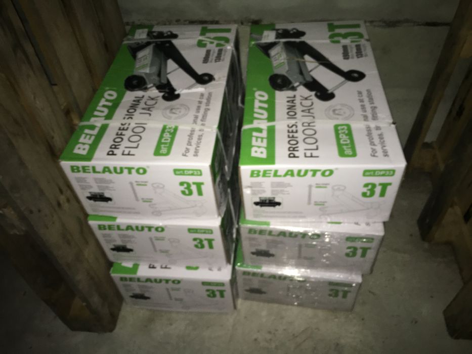 Домкрат гідравлічний підкатний Белавто DP33 3т