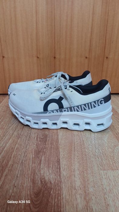 Tênis/sapatilha ON running cloudmonster de corrida masculino