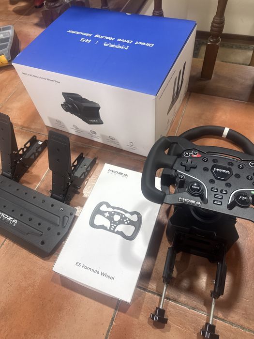 Moza R5 bundle com mod de volante extra