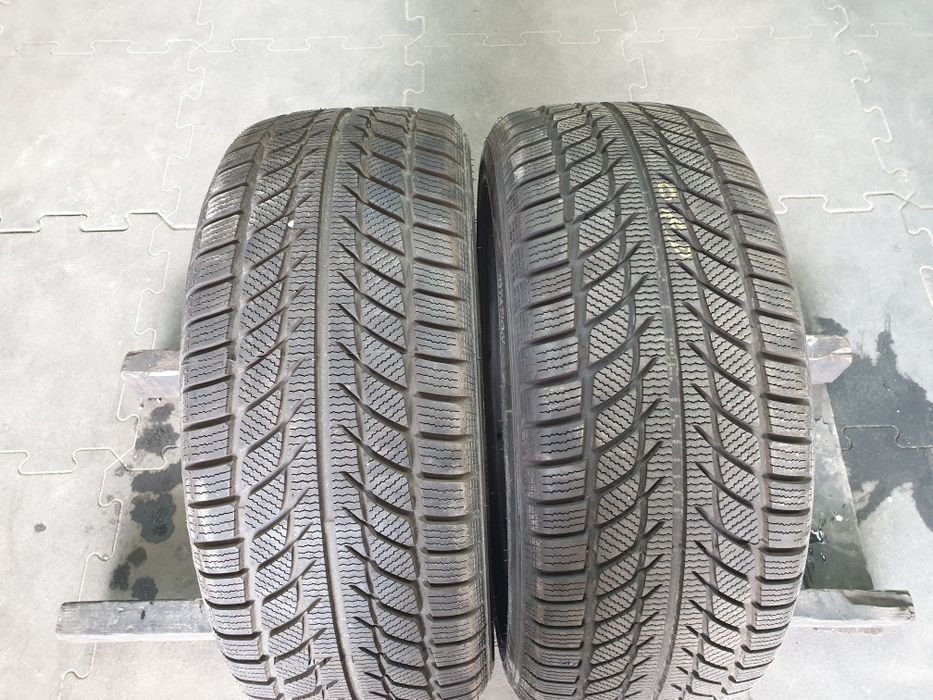 Opony zima 235/45/18 Goodride super stan
