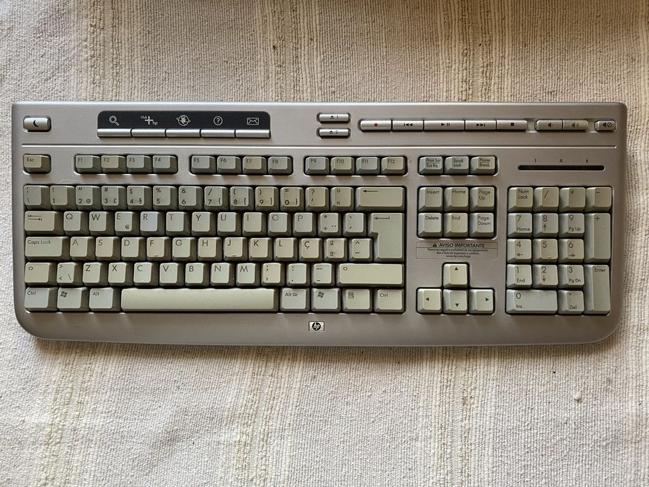 Teclado  computador  HP em excelente estado