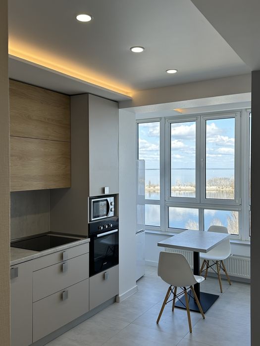 Оренда квартири з видом на Дніпро, р-н Митниця, вул.Козацька