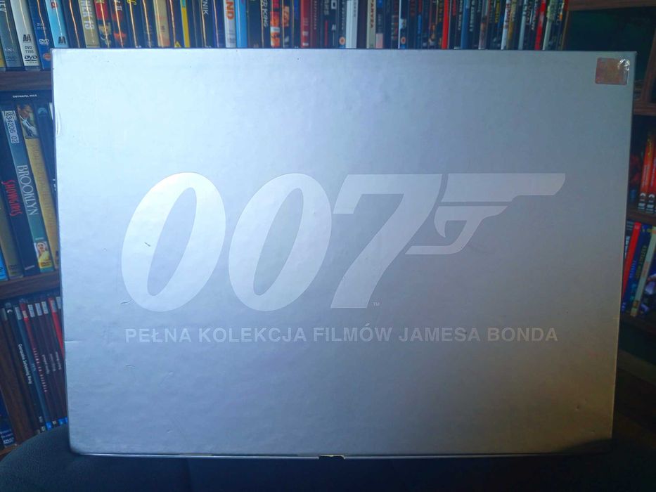 007 James Bond - box DVD z 20 filmami.