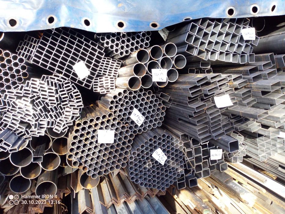 Profil stalowy 80/30/2 ,3 mm profile zamknięte