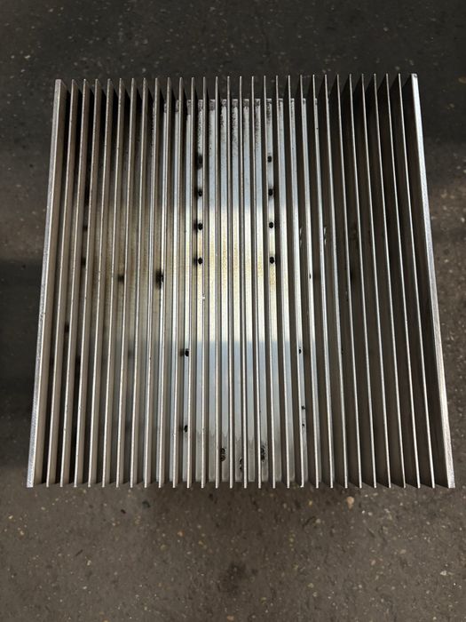 Radiator 30/32cm,grubość 4cm