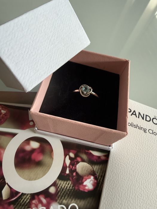 Anel Pandora azu