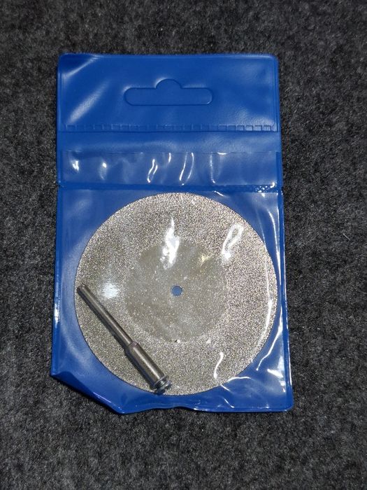 Disco de corte diamante 60mm + eixo Dremel