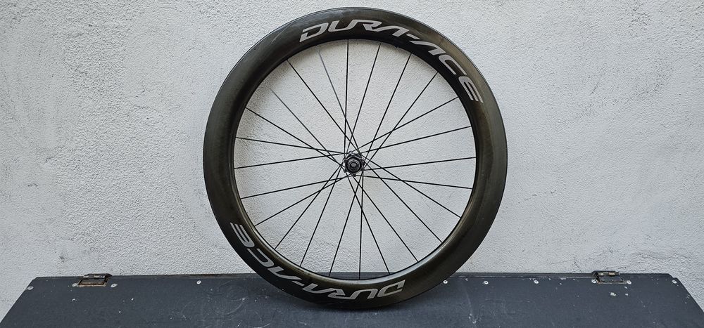 Przednie karbon. Koło 28 Dura-Ace WH-R9170