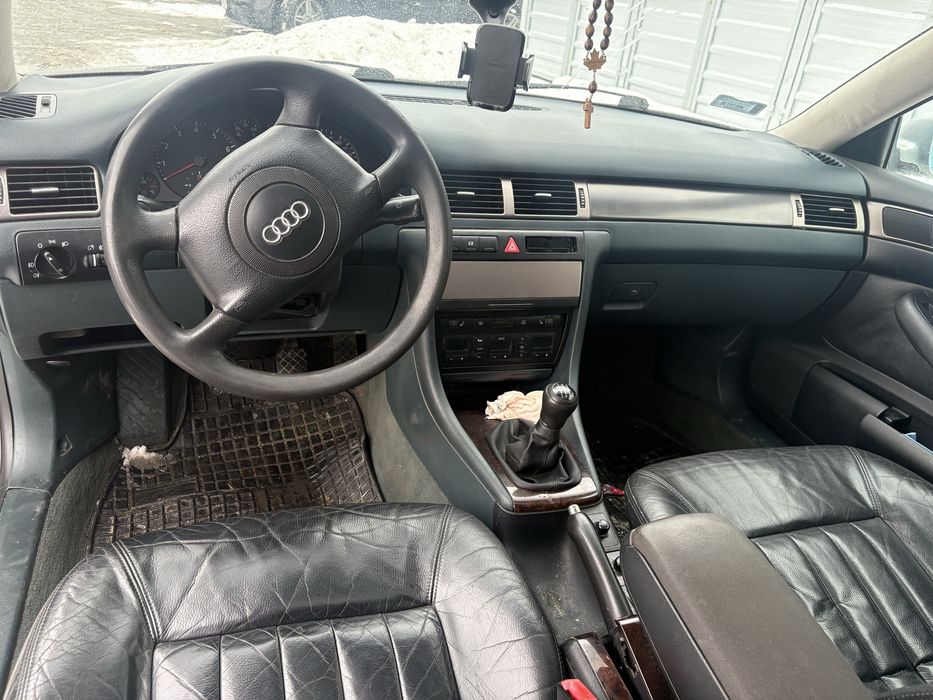 Audi A6 , 2.4 V6, Skóry, Climatronic