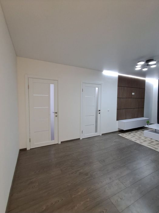 Продам 3-кімнатну квартиру Лівий берег