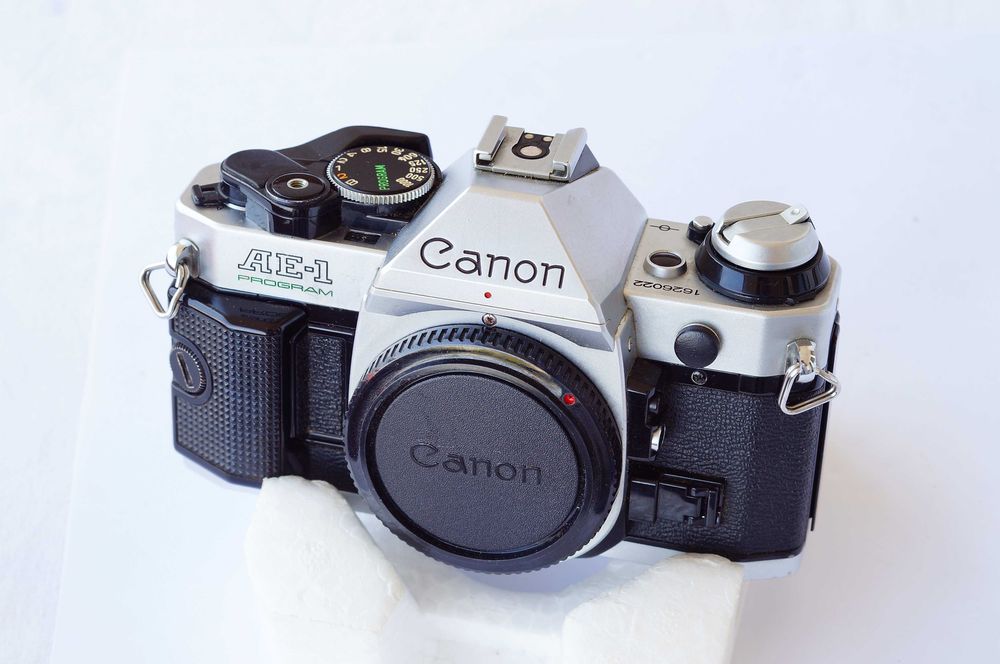 Aparat Canon AE-1 PROGRAM sprawny ładny