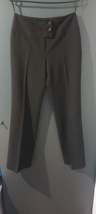 Spodnie materiałowe 38