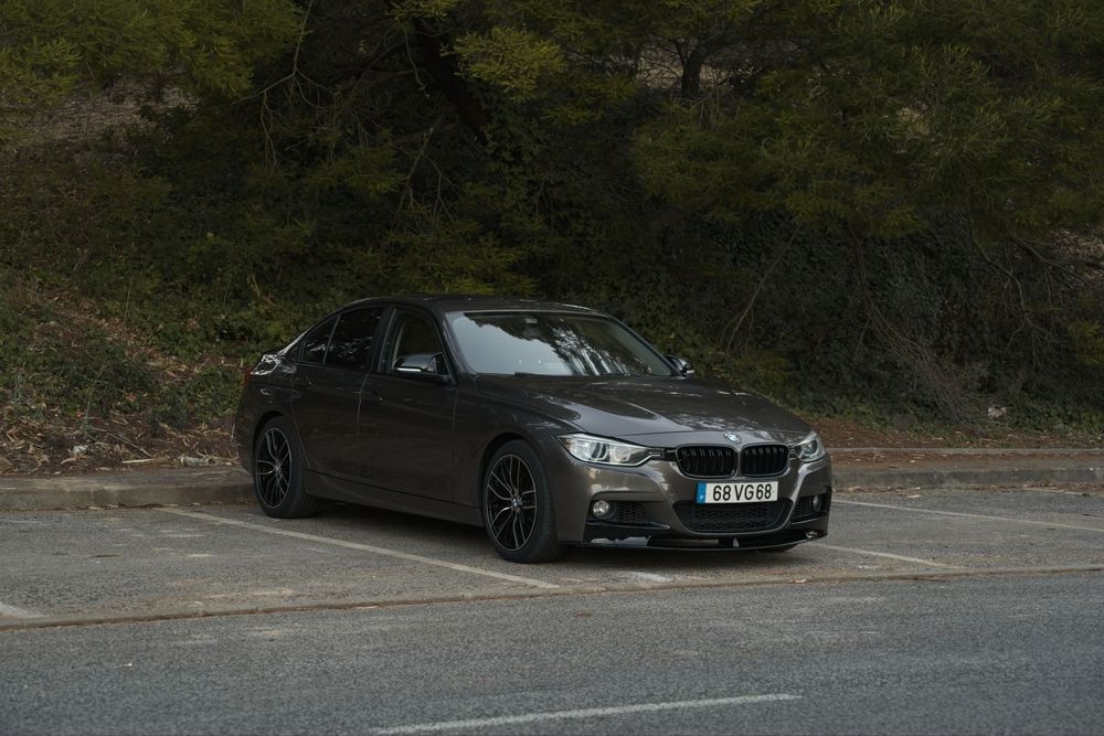 BMW 320d Pack M (F30) — 2014 — Caixa Automática