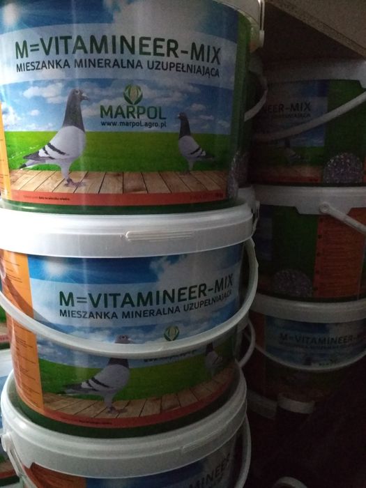 Grit M=VITAMINEER wiaderko 10 kg