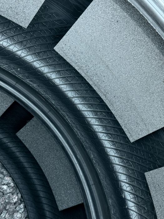 285 35 22 Pirelli Scorpion Winter 95% 2025 Шини Зима