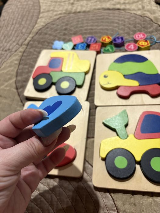 Деревʼяні пазли, намисто -цифри