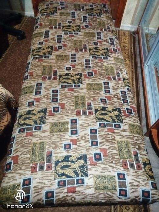 Матрац на пружинах.