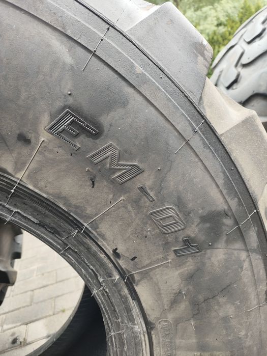 Para opon 405/70R18 ( 16/70R18 ) 168A2 MITAS EM-01