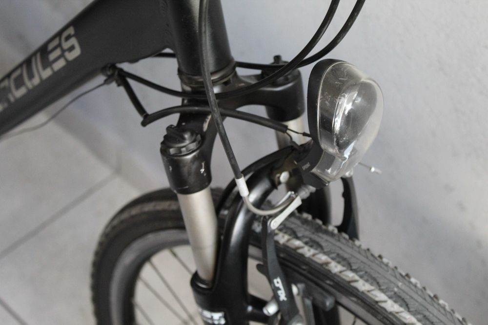 Rower crossowy HERCULES JUMP, Koła 28",Rama 54 cm, Deore, Alu,