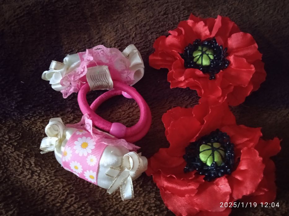Прикраси для волосся